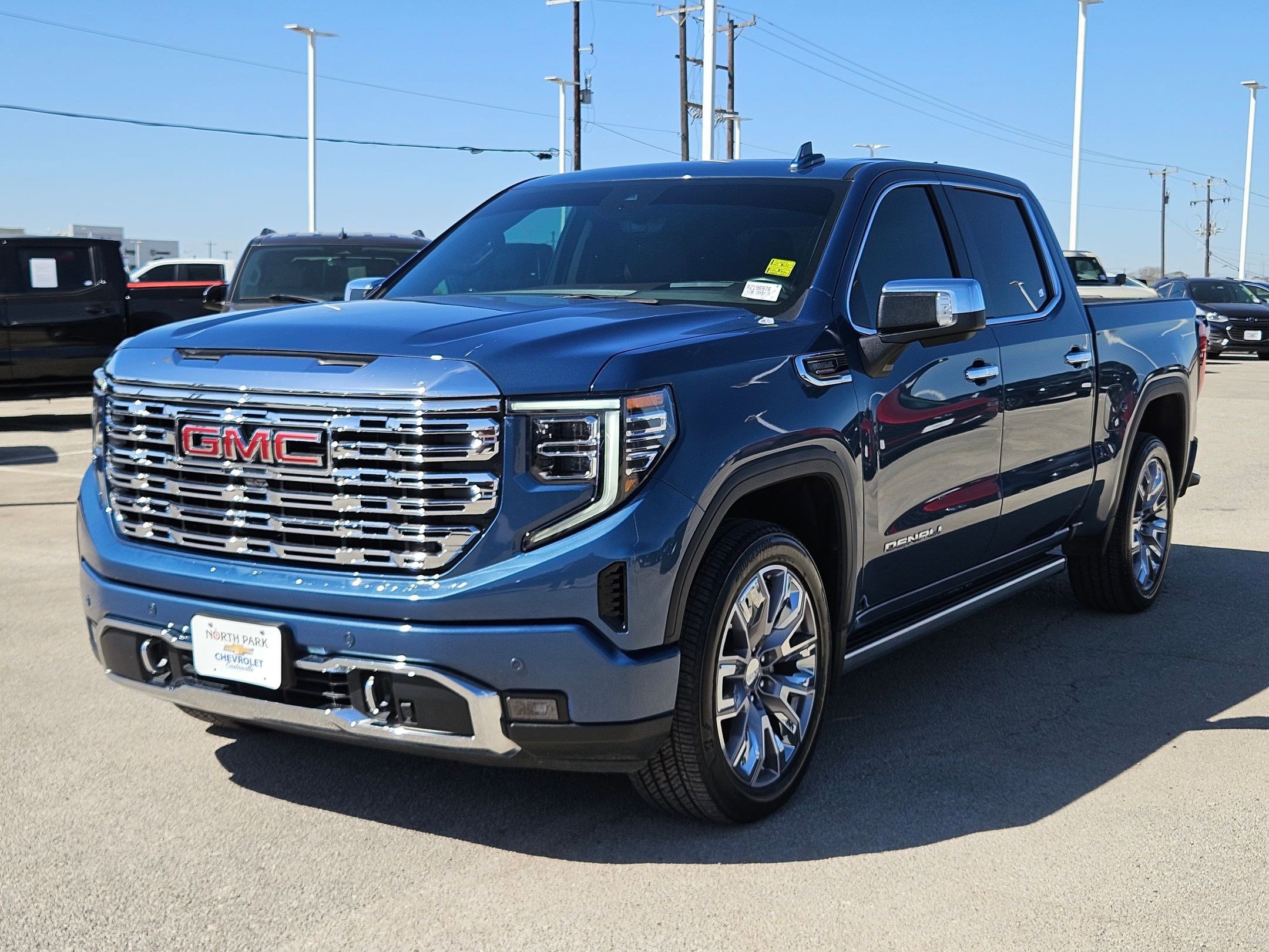 Used 2024 GMC Sierra 1500 Denali w/ Denali Reserve Package image 7
