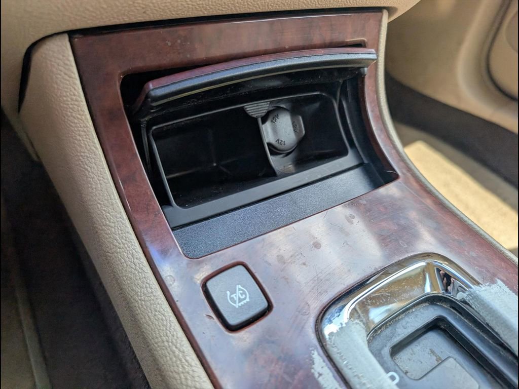 Used 2007 Buick Lucerne CXL w/ Luxury Package FWD image 18