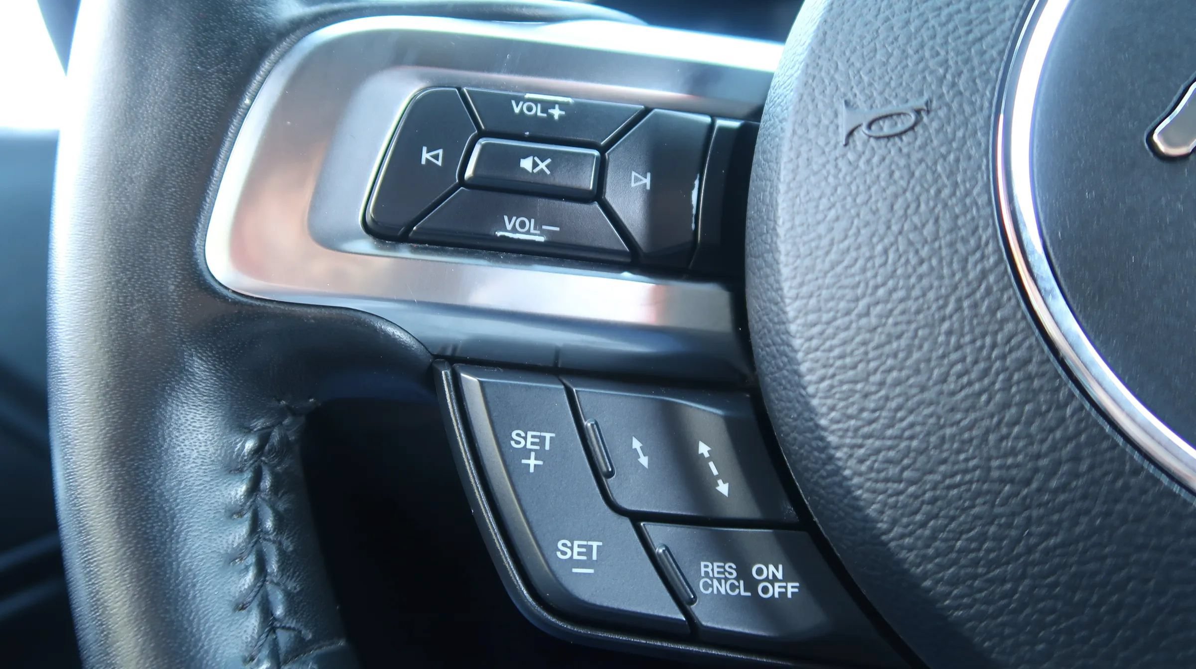 Used 2019 Ford Mustang GT Premium w/ Performance Package - Level 2 RWD image 32