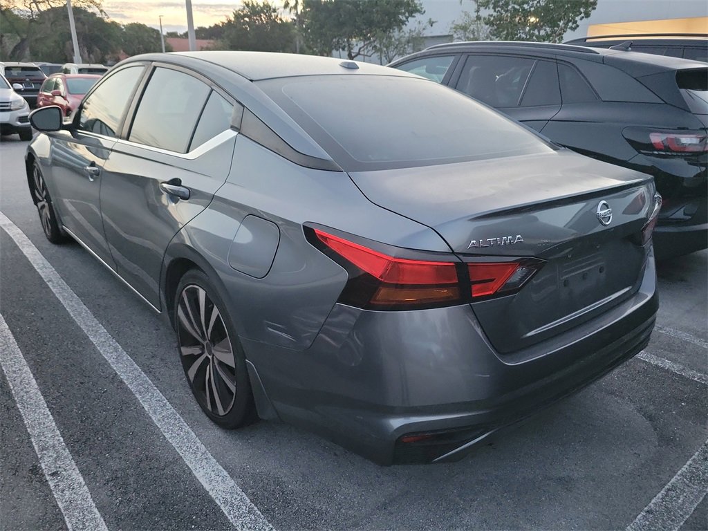 Used 2019 Nissan Altima 2.5 SR w/ SR Premium Package image 8