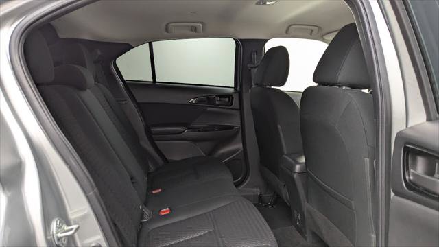 Used 2024 Mitsubishi Eclipse Cross LE AWD/4WD image 18