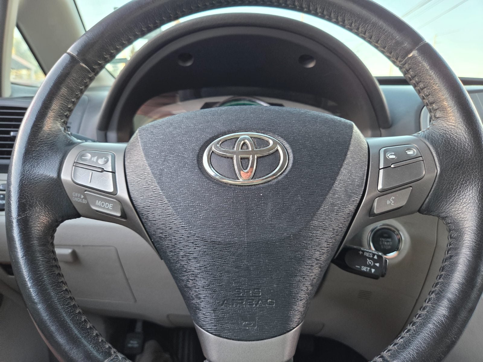 Used 2012 Toyota Venza XLE FWD image 16