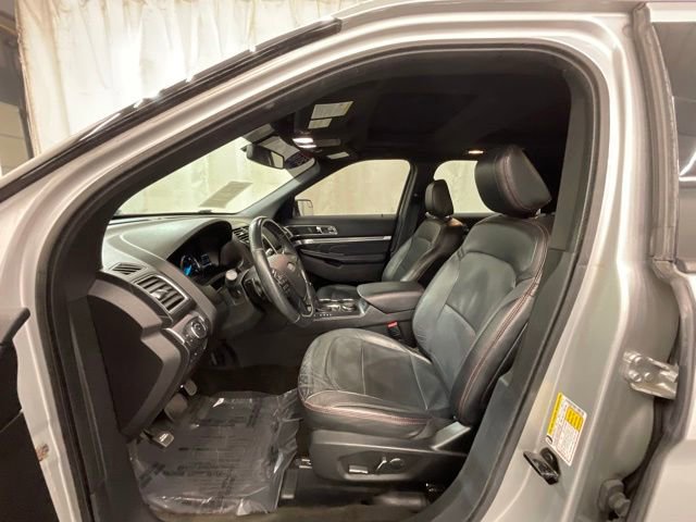 Used 2018 Ford Explorer Sport AWD/4WD image 10