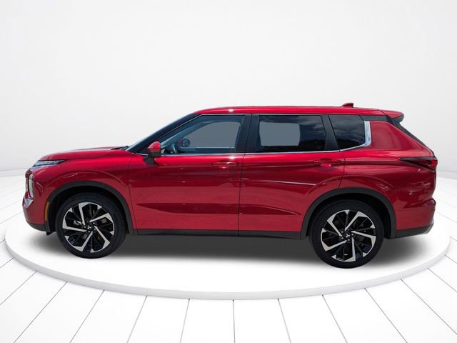 Used 2023 Mitsubishi Outlander SE AWD/4WD image 7