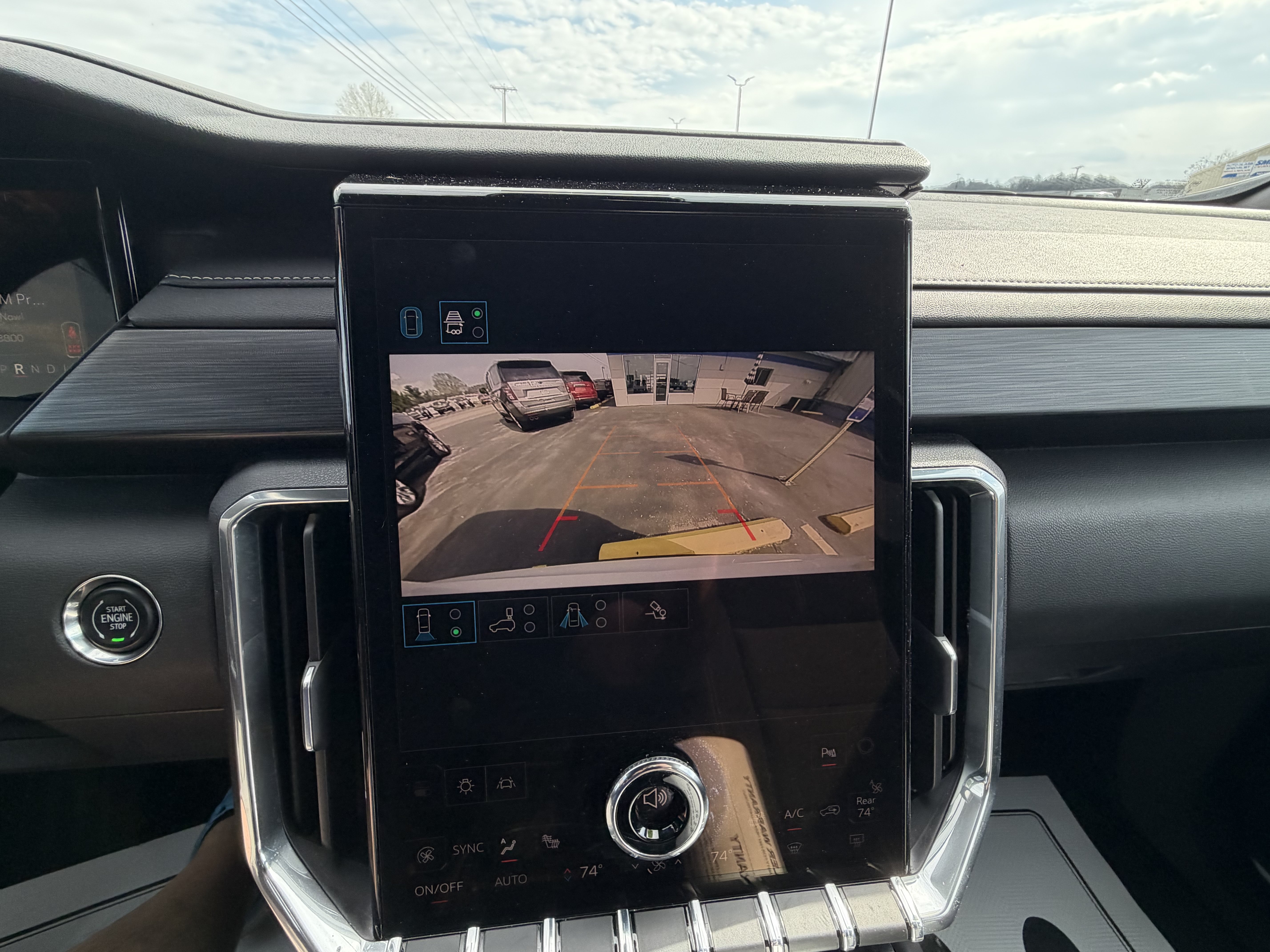 Used 2025 GMC Acadia Elevation FWD image 20