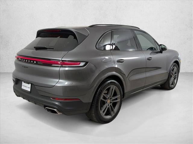 Certified 2025 Porsche Cayenne AWD/4WD image 9