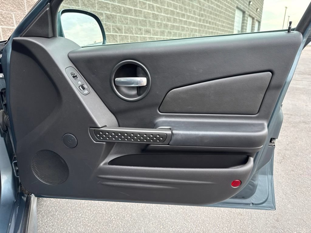 Used 2006 Pontiac Grand Prix w/ Security Package FWD image 25