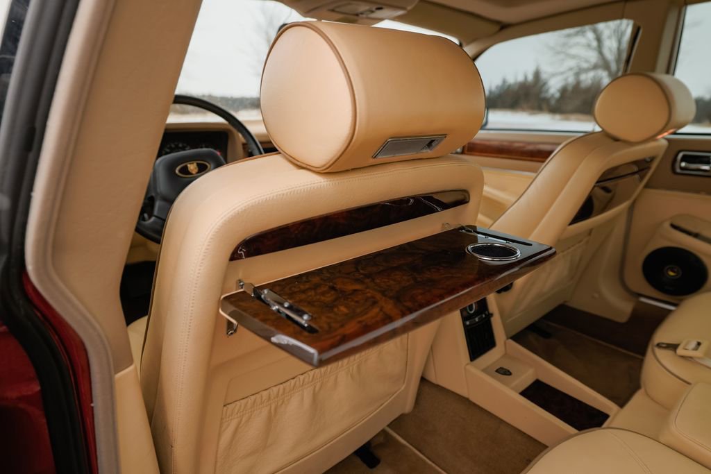 Used 1992 Jaguar XJ Vanden Plas image 13
