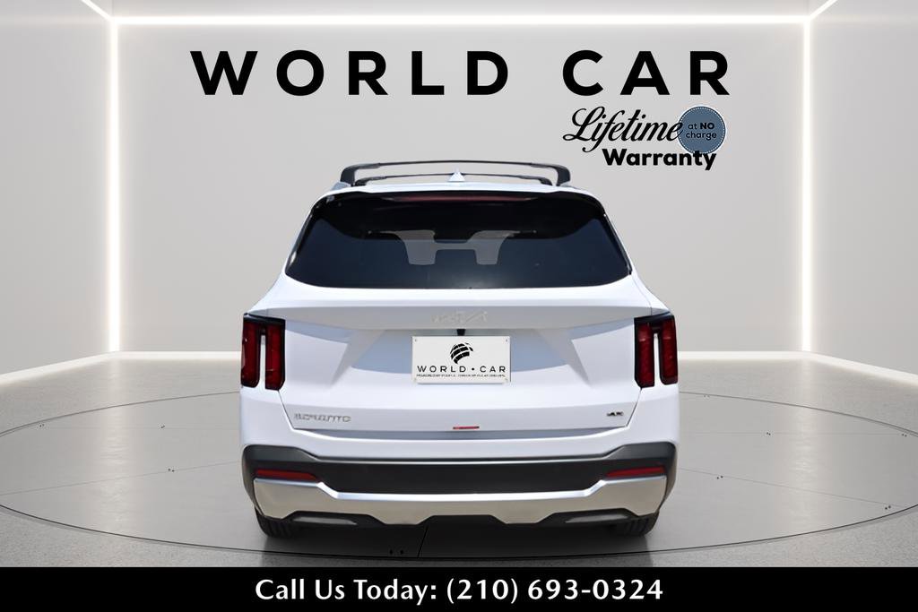 New 2025 Kia Sorento S image 6
