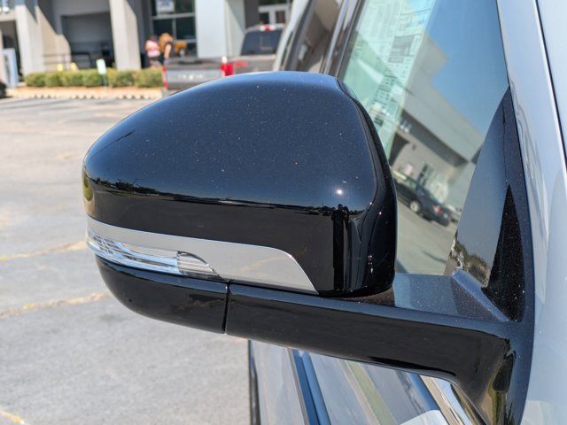 New 2025 Lincoln Navigator Reserve image 12