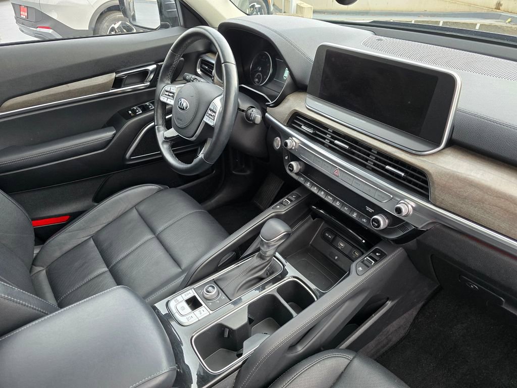 Used 2020 Kia Telluride SX image 11