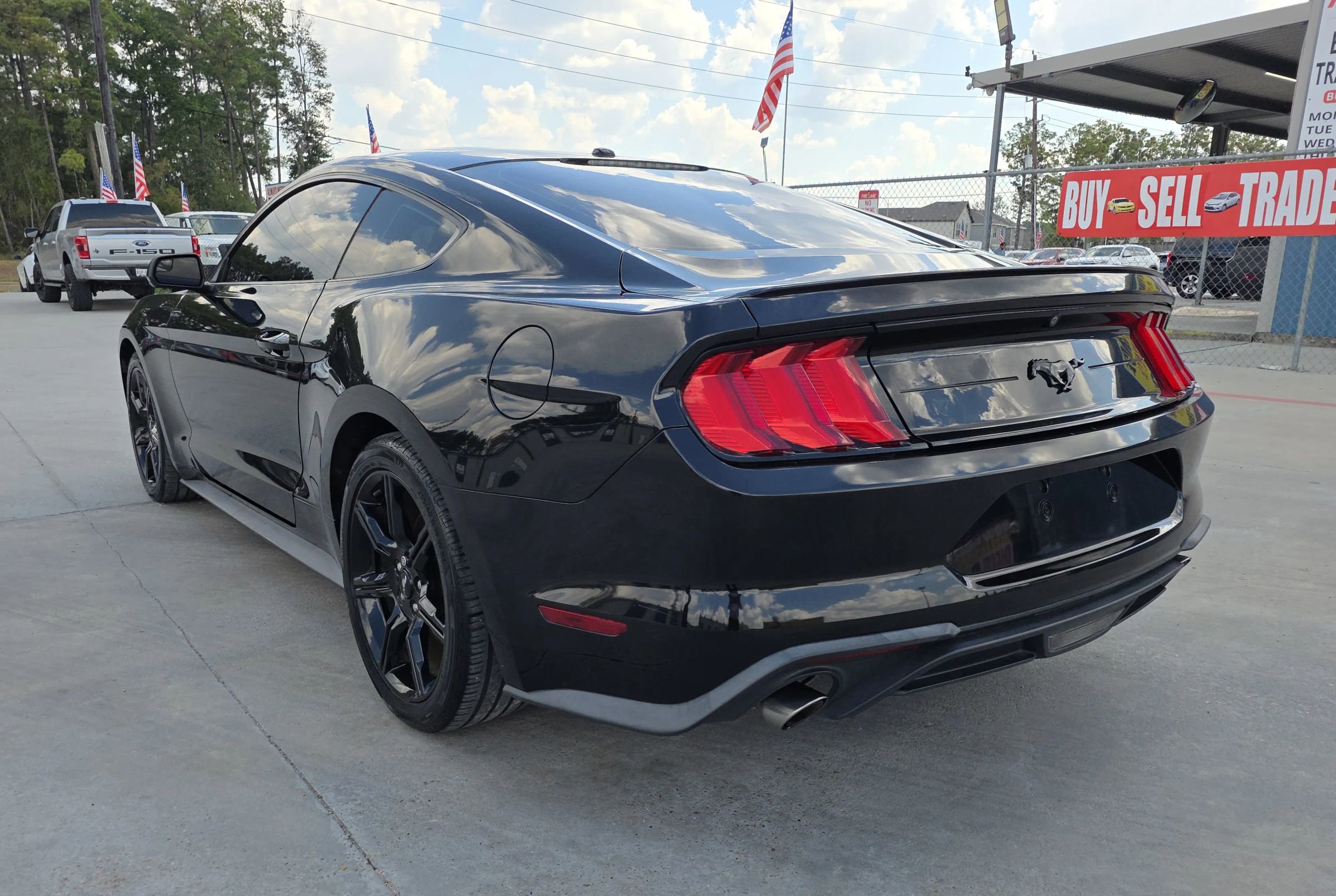 Used 2019 Ford Mustang Coupe w/ Black Accent Package image 13