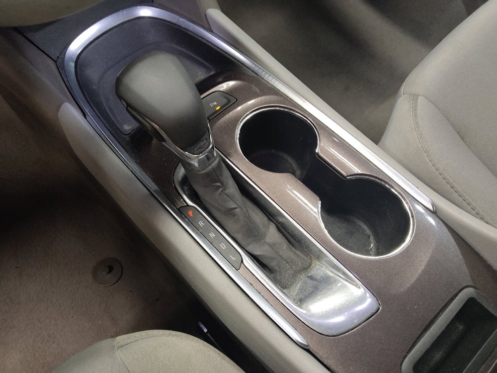 Used 2021 Chevrolet Malibu LT FWD image 26