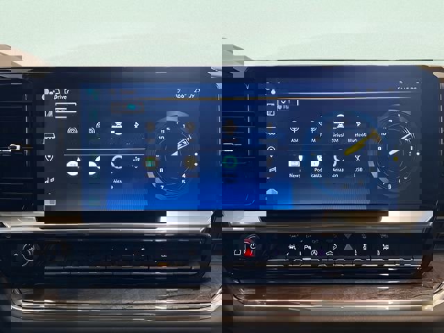 Certified 2023 Chevrolet Silverado 1500 LTZ w/ LTZ Premium Package image 26