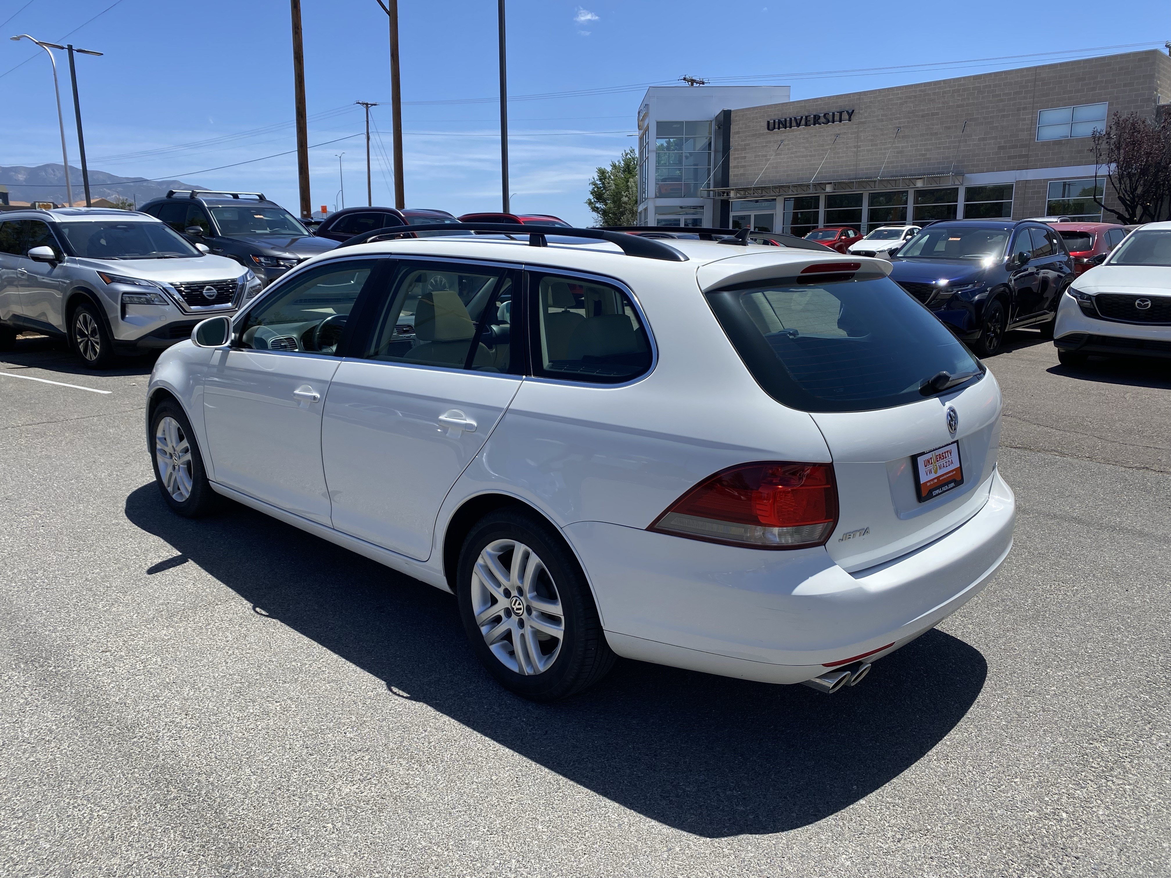 Used 2011 Volkswagen Jetta TDI FWD image 37