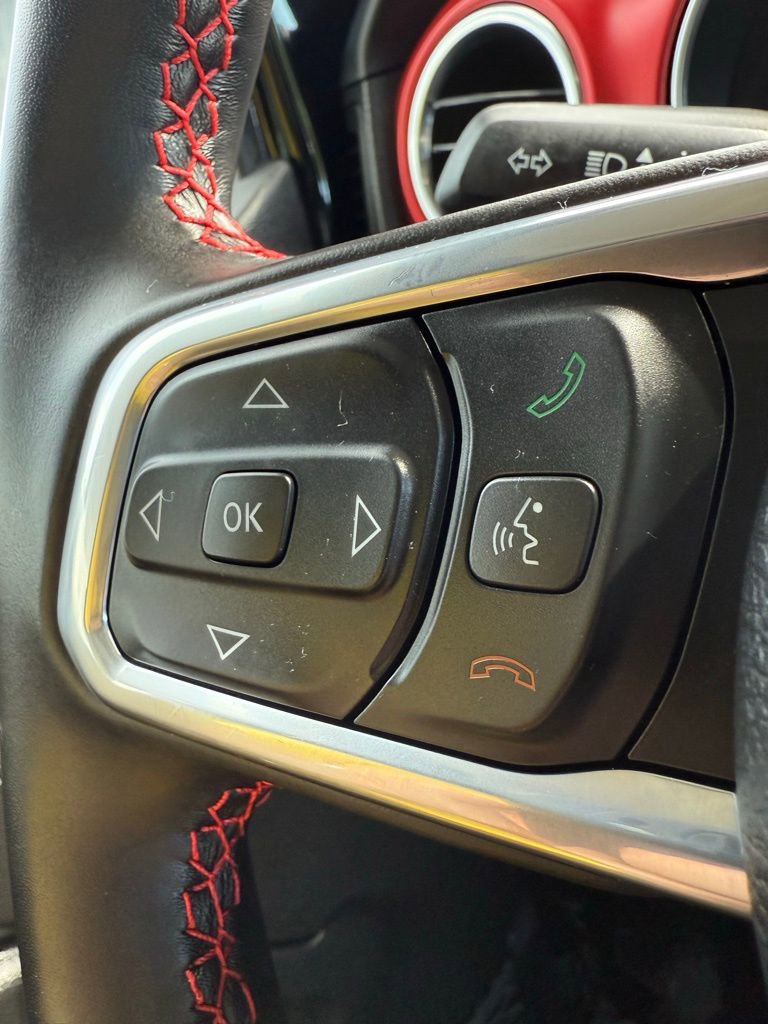 Used 2021 Jeep Wrangler Unlimited Rubicon image 33