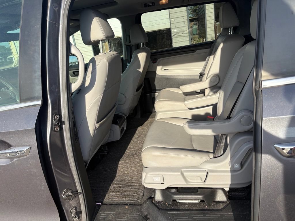 Used 2023 Honda Odyssey EX-L image 16