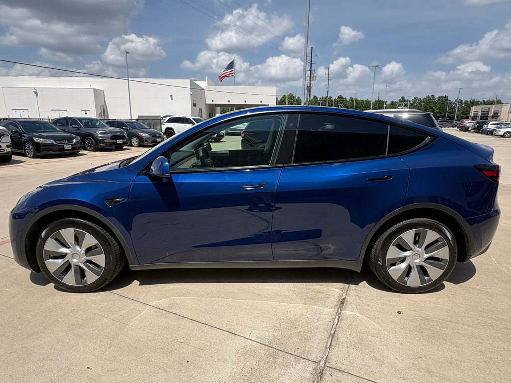 Used 2022 Tesla Model Y Long Range AWD/4WD image 6