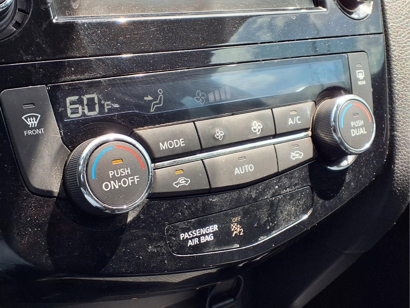 Used 2019 Nissan Rogue Sport SV FWD image 17