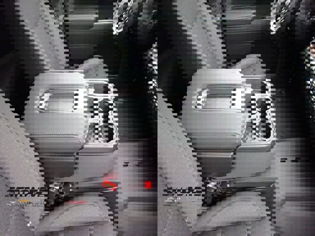 New 2026 GMC Sierra 1500 Elevation image 19