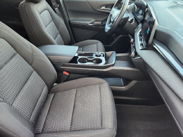 Used 2026 Chevrolet Equinox LT FWD image 19