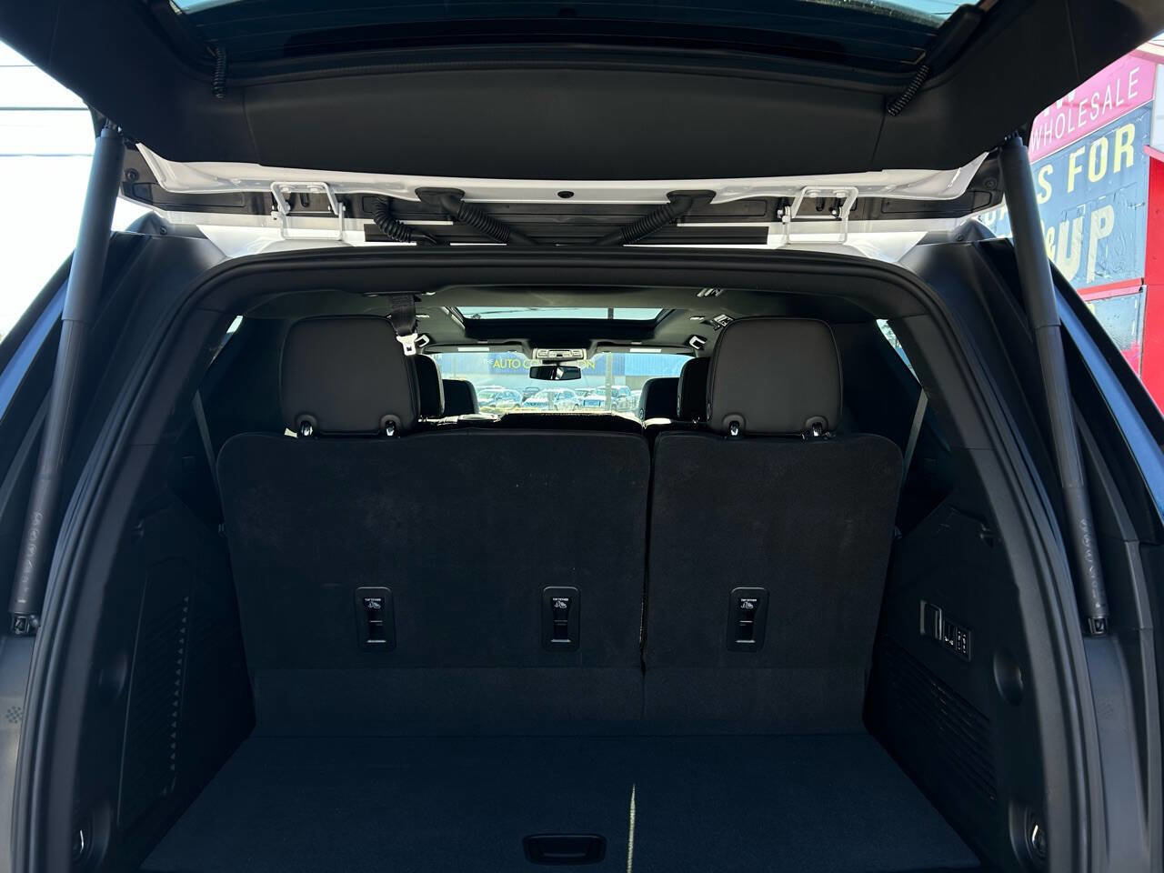 Used 2023 Chevrolet Tahoe RST image 55