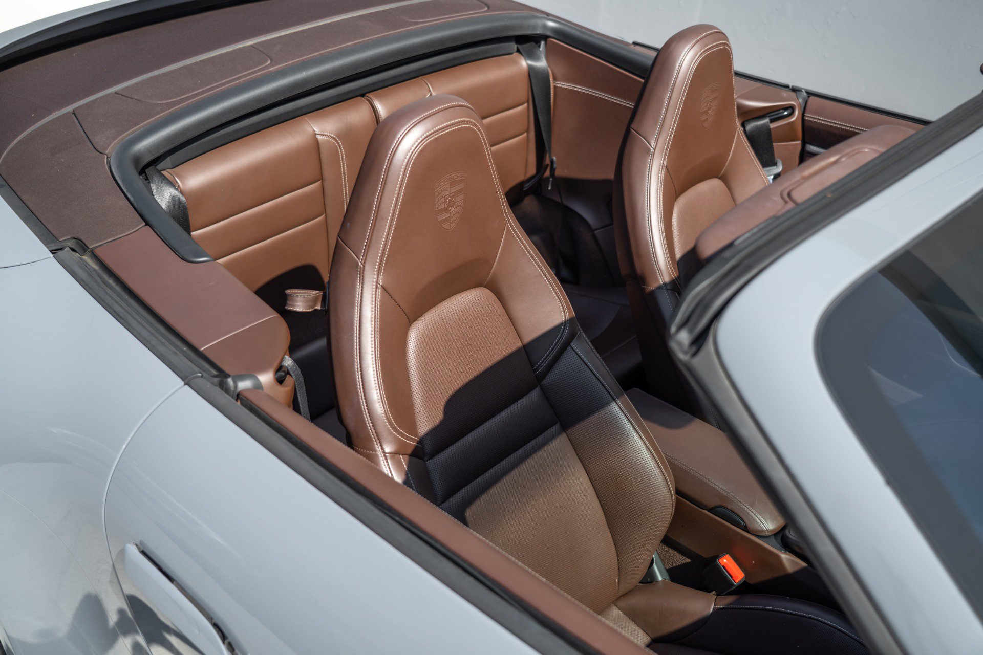 Used 2024 Porsche 911 Carrera image 31