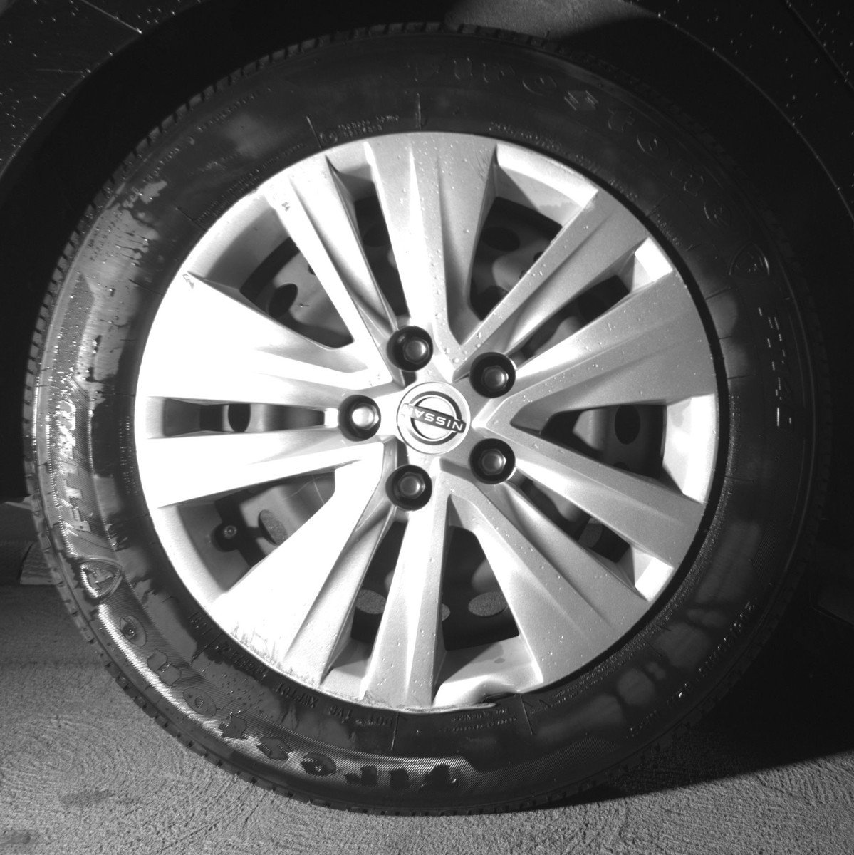 Used 2025 Nissan Sentra S FWD image 15