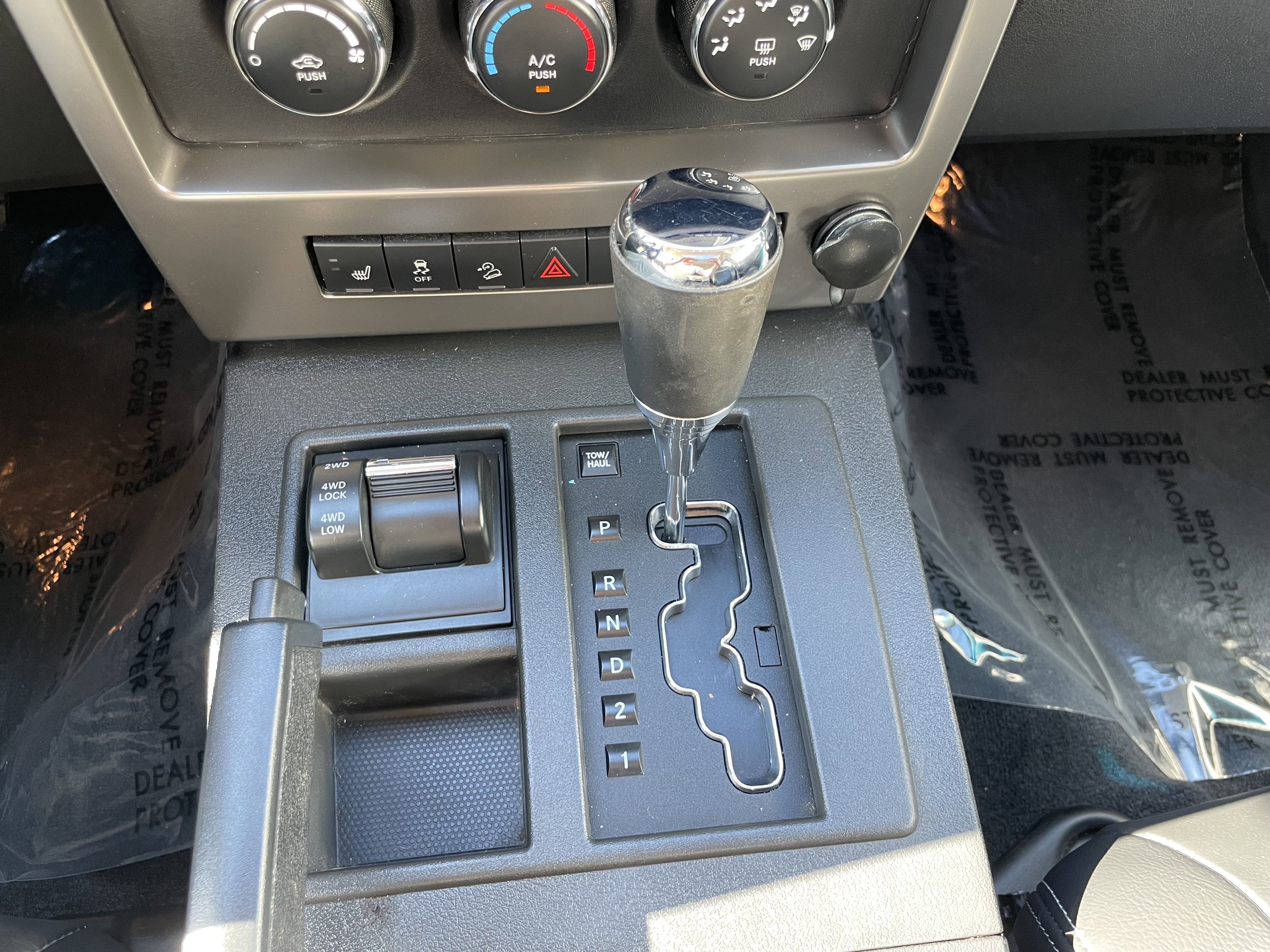 Used 2012 Jeep Liberty Sport image 19