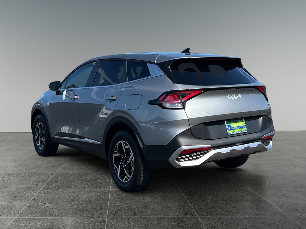 Used 2024 Kia Sportage LX image 5