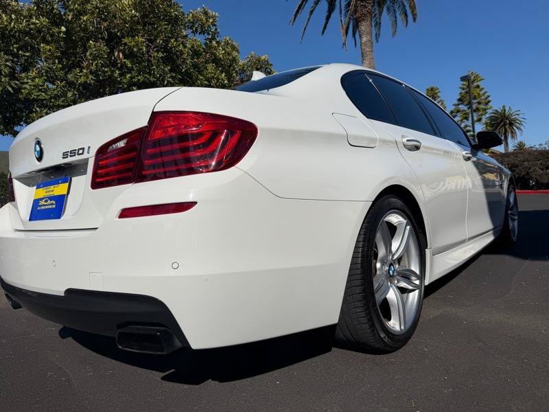 Used 2015 BMW 550i Sedan RWD image 40