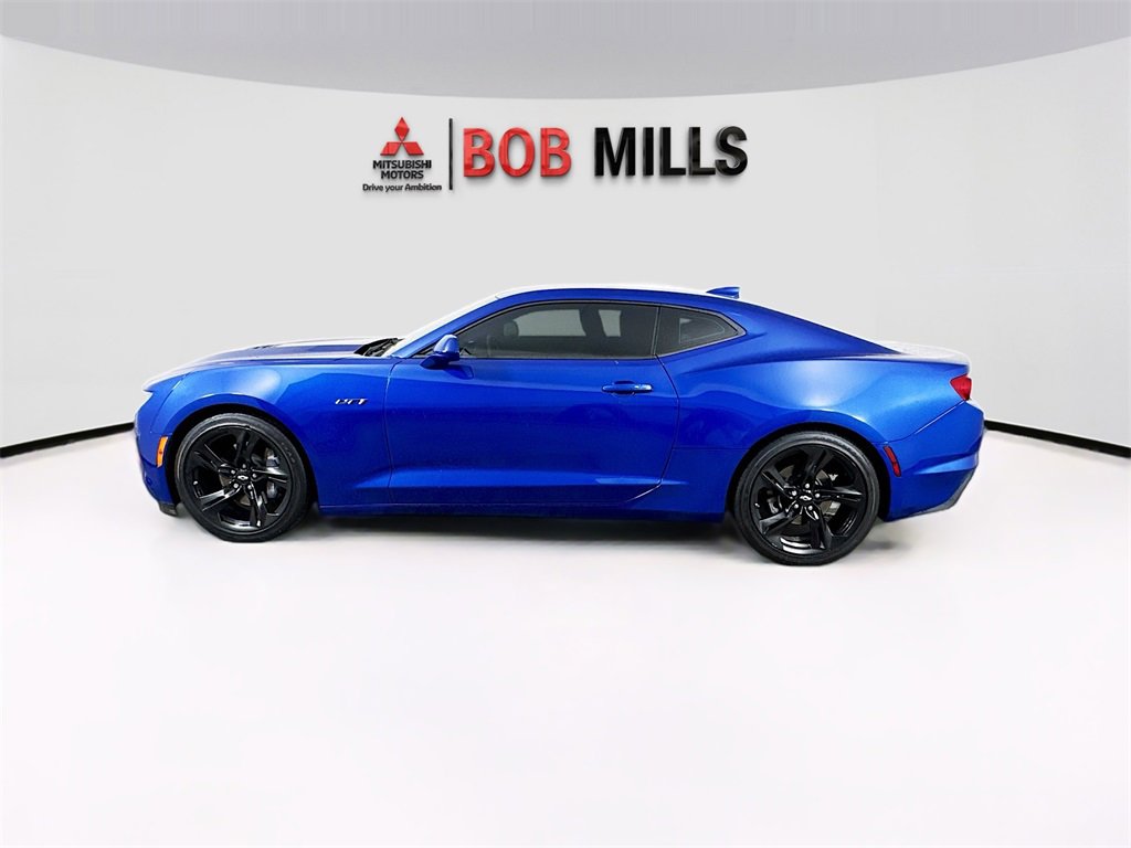 Used 2023 Chevrolet Camaro LT w/ Technology Package image 4