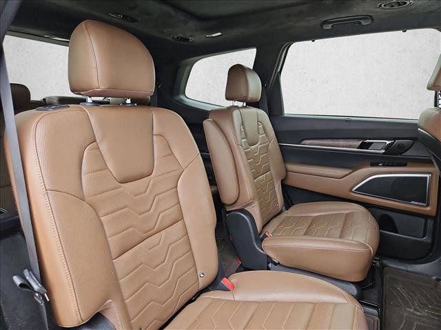 Used 2022 Kia Telluride SX w/ SX Prestige Package AWD/4WD image 21