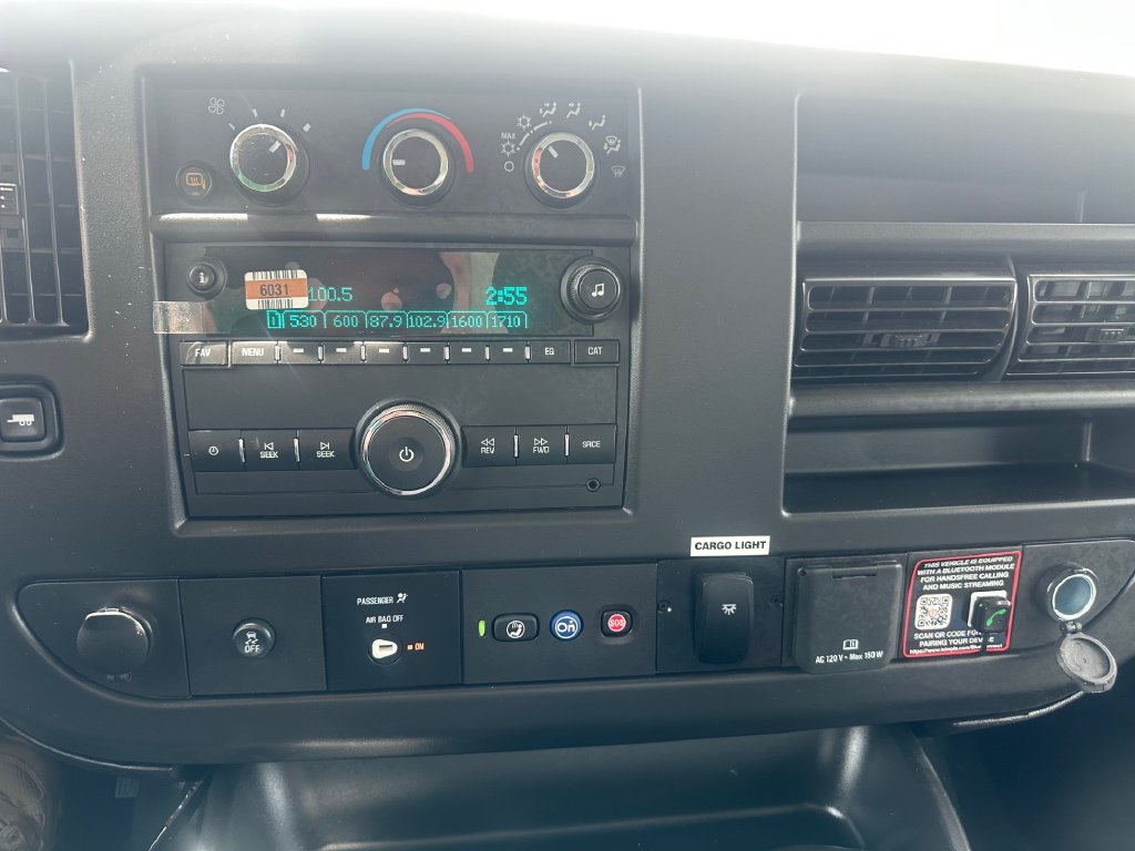 New 2026 Chevrolet Express 4500 w/ Power Convenience Package RWD image 9