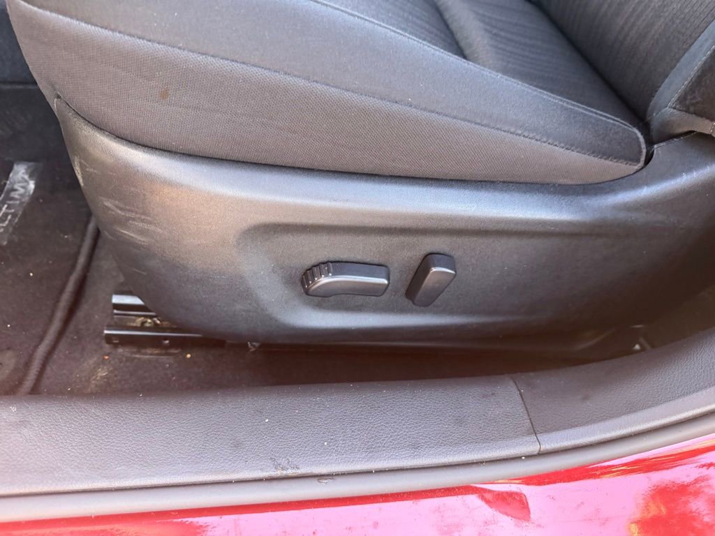 Used 2024 Nissan Altima 2.5 SV image 8