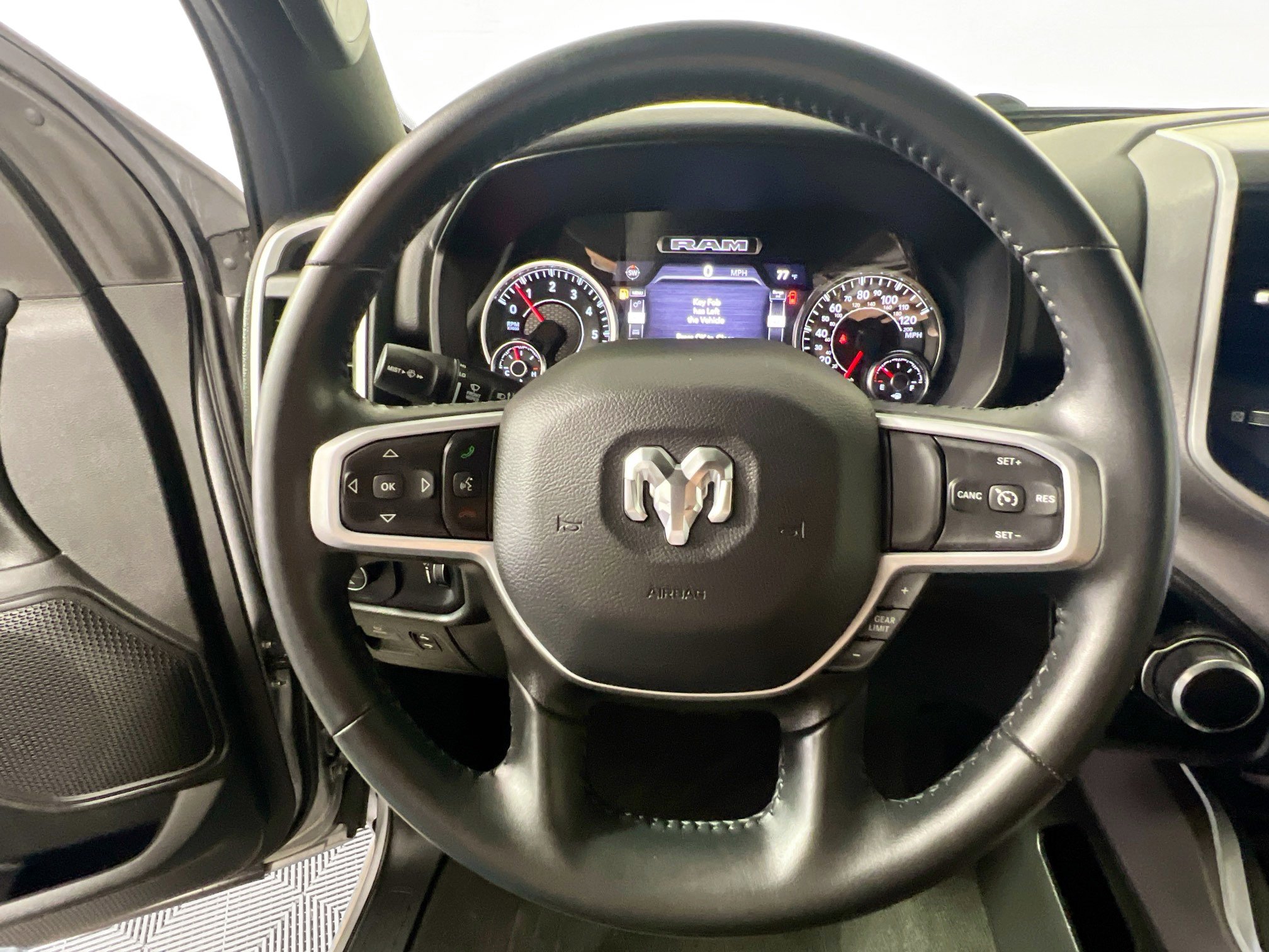 Used 2023 RAM 1500 Big Horn image 17