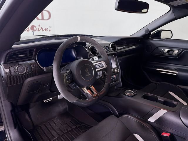 Used 2022 Ford Mustang Shelby GT500 w/ Carbon Fiber Track Pack RWD image 11