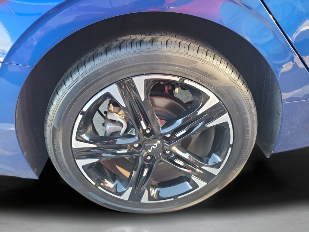 Used 2024 Kia K5 GT-Line w/ GT-Line Premium Package image 9