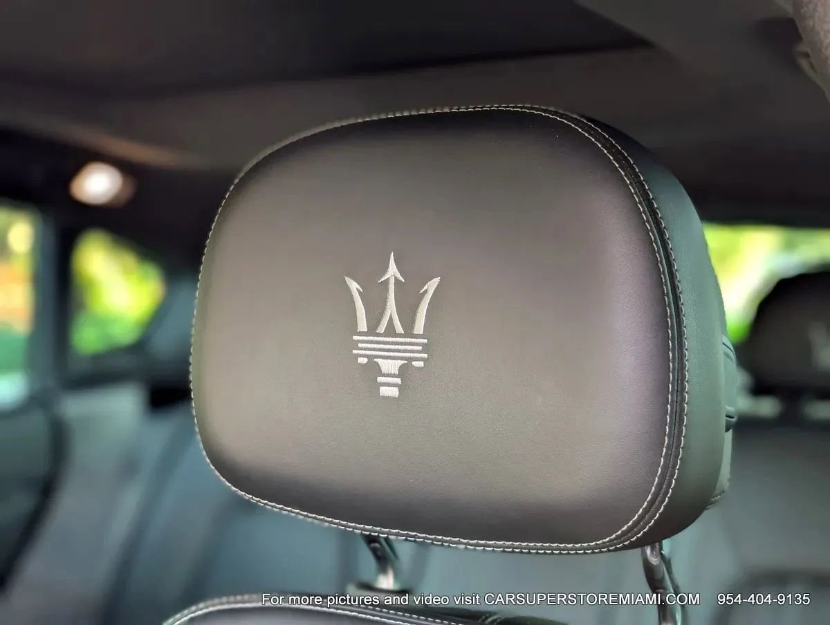 Used 2021 Maserati Levante image 24