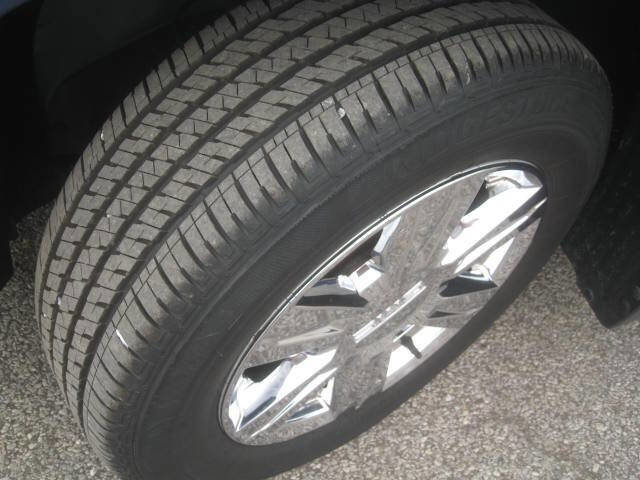 Used 2016 GMC Terrain SLE image 28