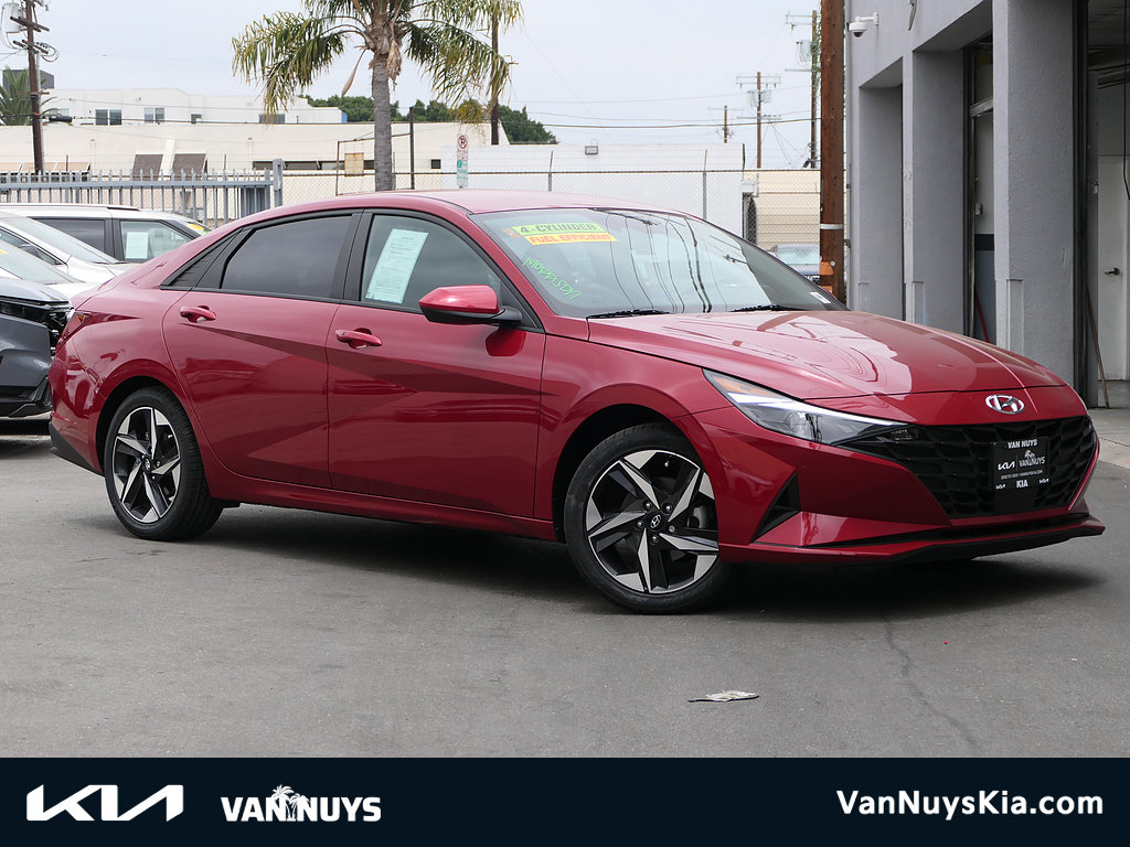 Used 2023 Hyundai Elantra SEL w/ Convenience Package