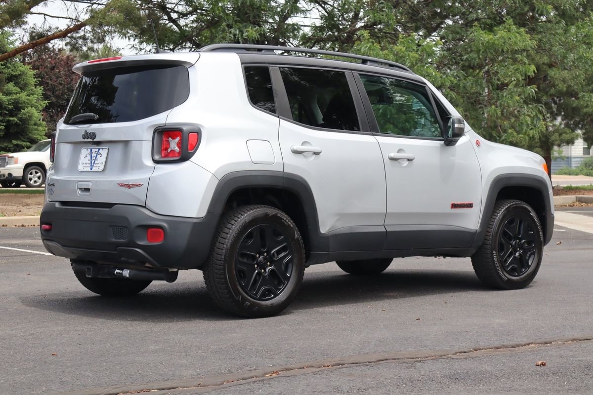 Used 2018 Jeep Renegade Trailhawk AWD/4WD image 5