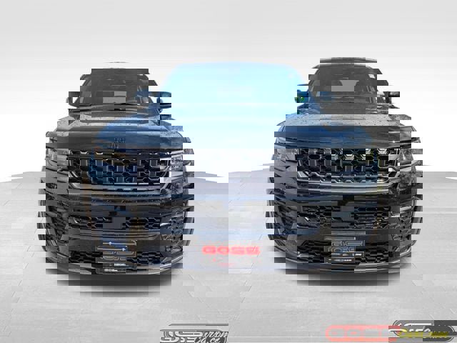 New 2026 Jeep Grand Cherokee Altitude image 2