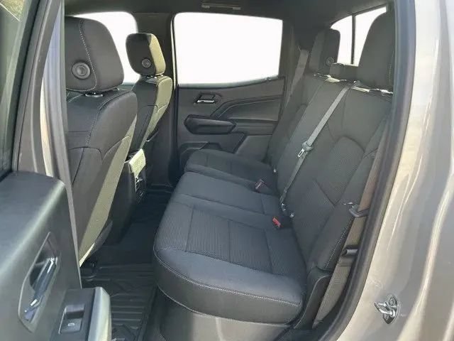 New 2026 GMC Canyon Elevation w/ LPO, Black Badging Package RWD image 19