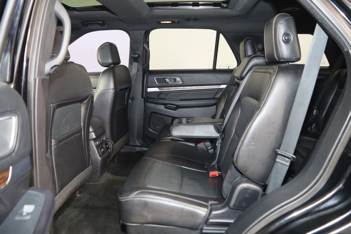Used 2017 Ford Explorer Limited AWD/4WD image 50