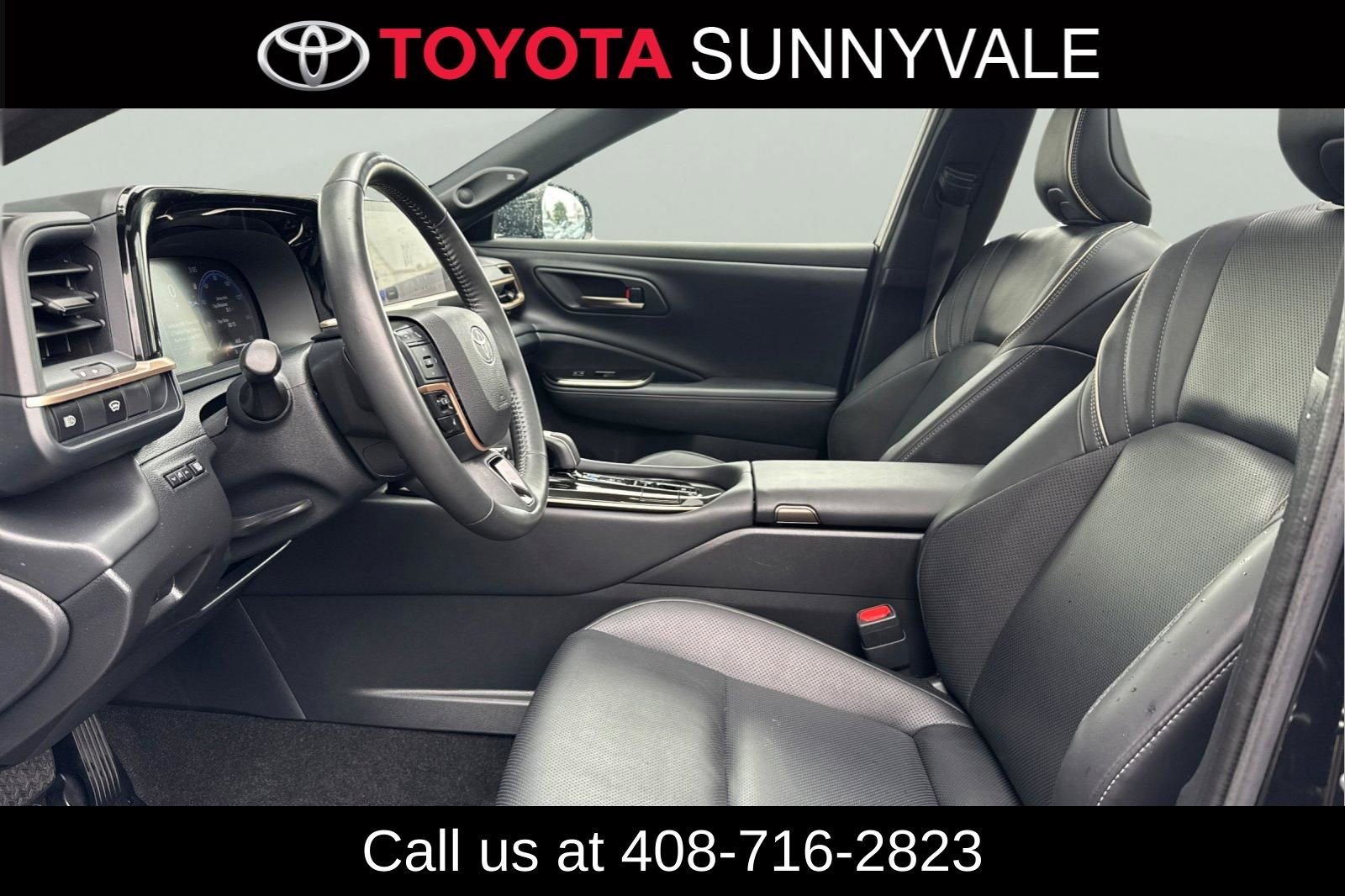Used 2024 Toyota Crown AWD/4WD image 15