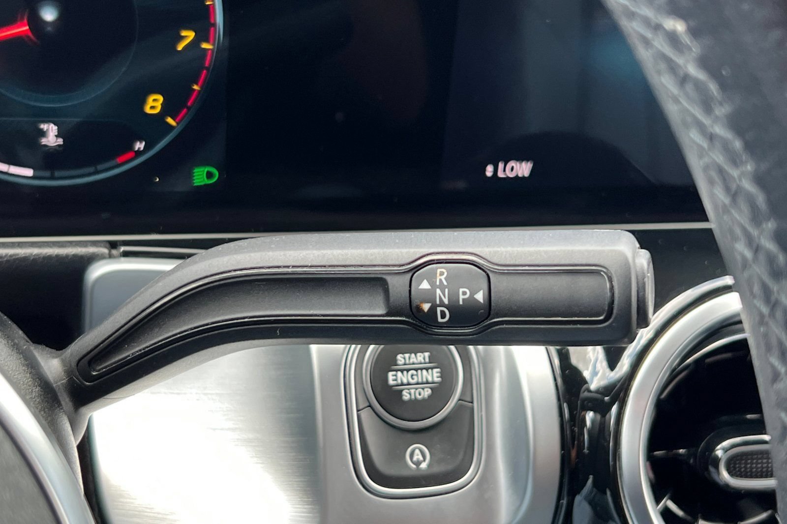 Used 2022 Mercedes-Benz GLB 250 image 25