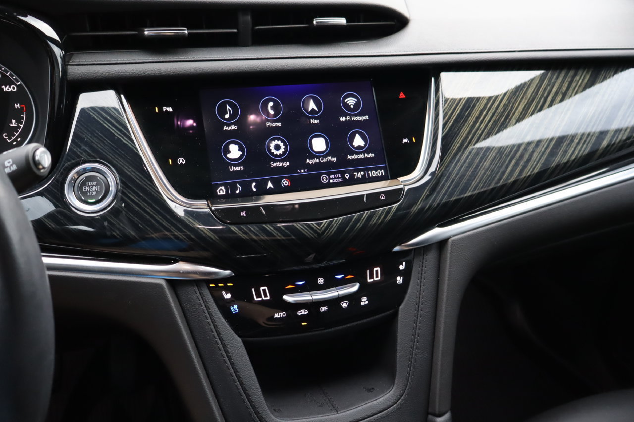 Used 2024 Cadillac XT6 Premium Luxury FWD image 8