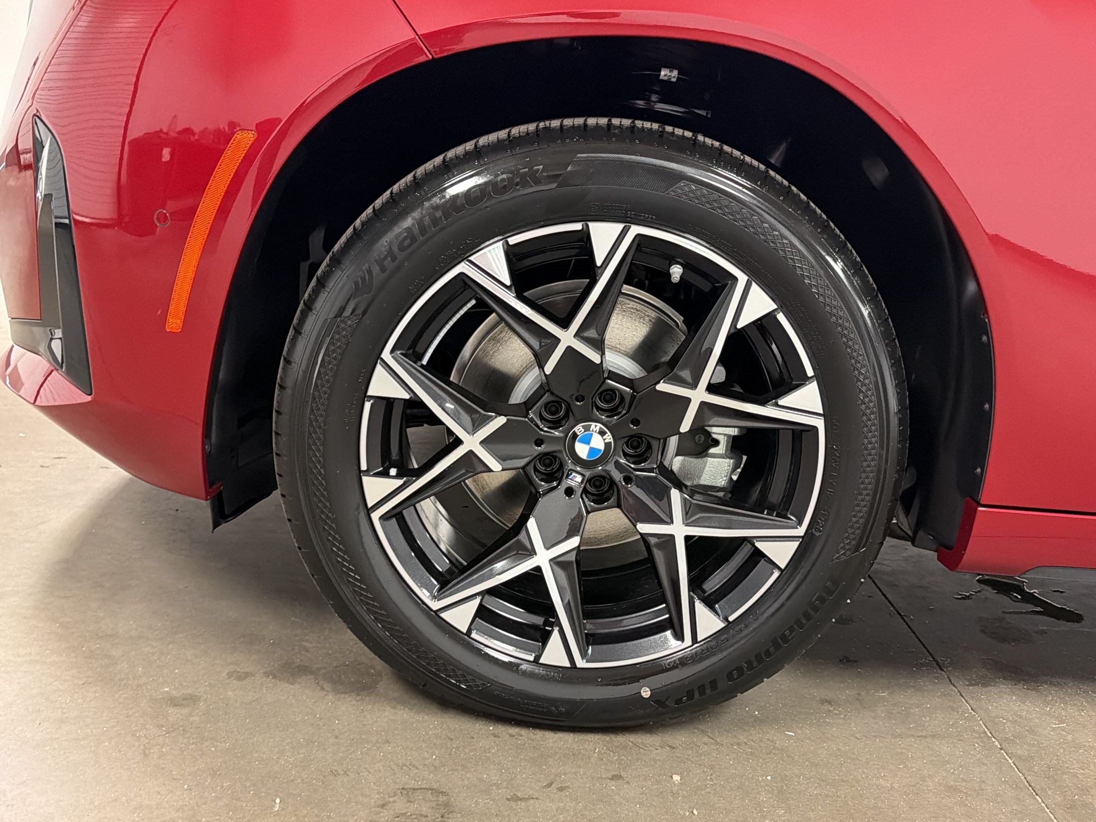 New 2026 BMW X3 xDrive30i w/ M Sport Package AWD/4WD image 13