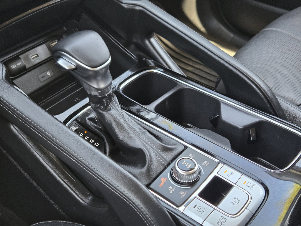 Used 2022 Kia Telluride SX w/ Nightfall Edition Package image 9